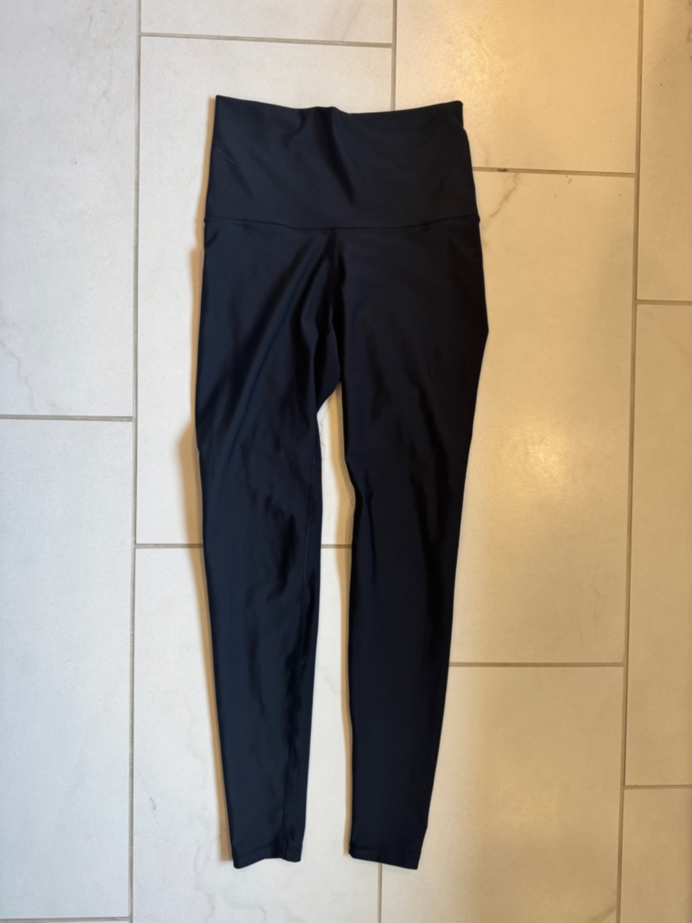 Black Old Navy Active Powersoft Extra High-Rise Leggings Go-Dry